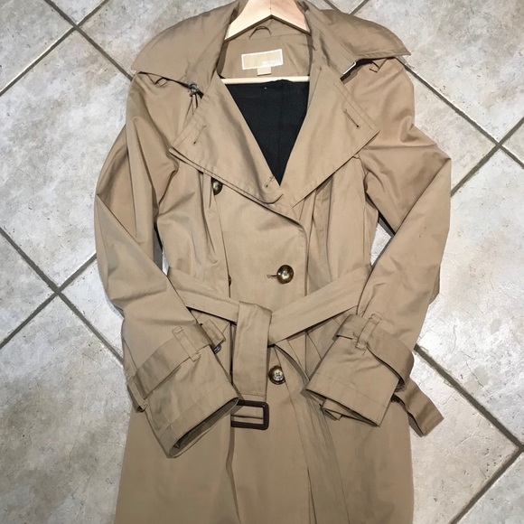 Michael Kors trench coat - Picture 1 of 2